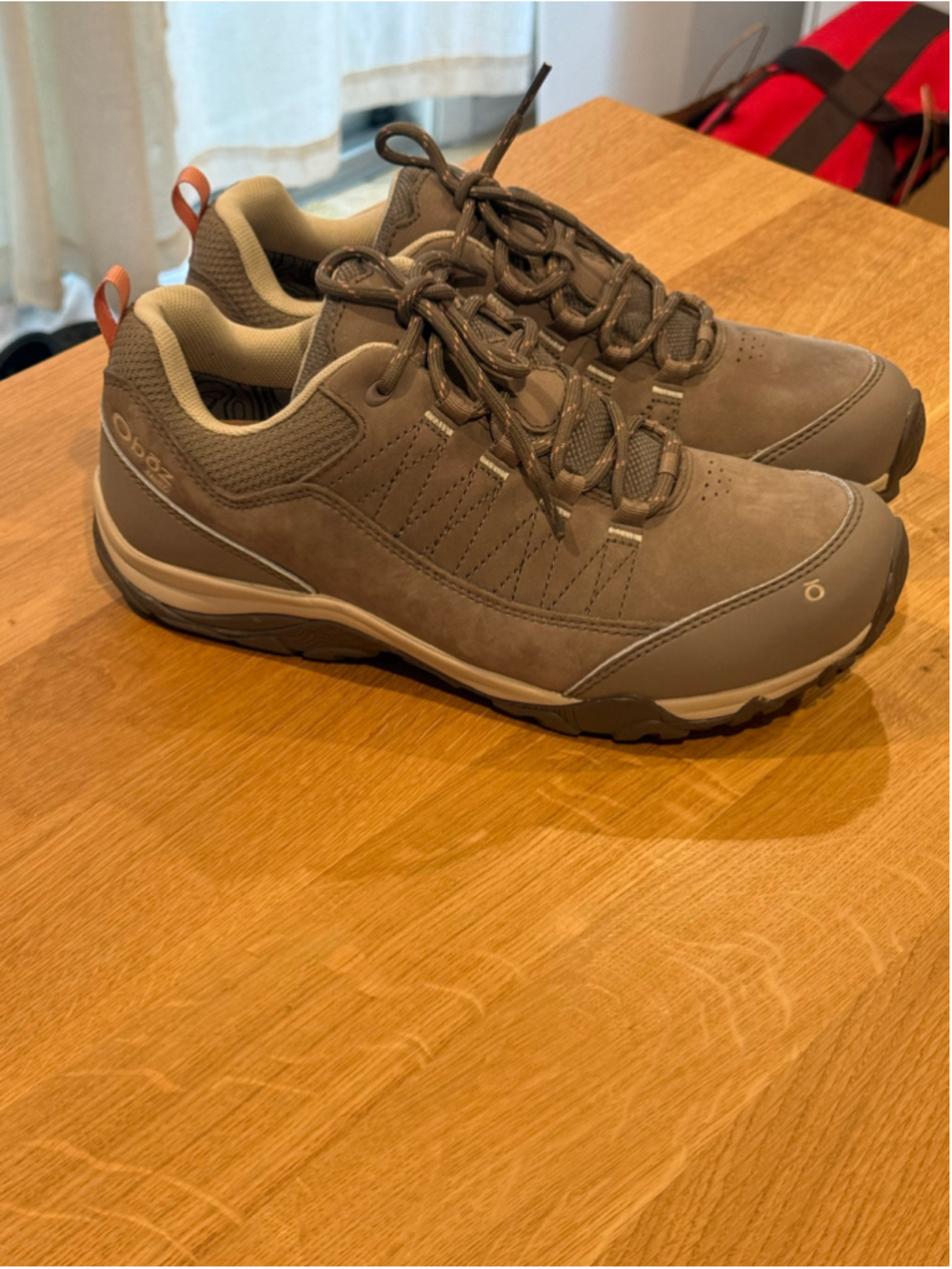 Women's Oboz Hiking Shoes Brown Beige Size 10 Wide